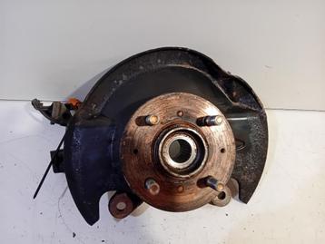 WIELNAAF RECHTS VOOR Honda Civic (EP / EU) (01-2000/09-2005) beschikbaar voor biedingen