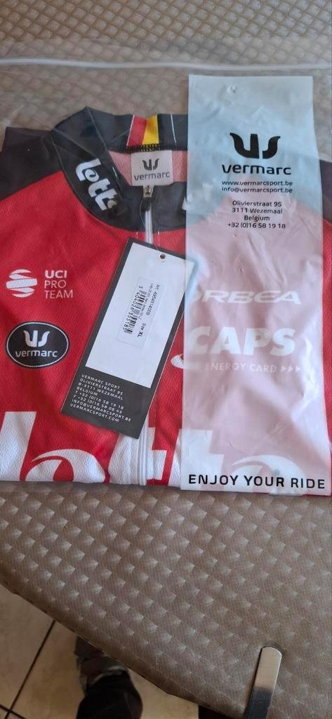 Wielertruitje van de lotto maat XL
, het nieuwe model, Fietsen en Brommers, Fietsaccessoires | Fietskleding, XL, Ophalen
