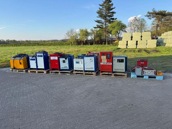 Grote voorraad acculaders 24V, 48V, 72V & 80V, Doe-het-zelf en Bouw, Gereedschap | Machine-onderdelen en Toebehoren, Zo goed als nieuw