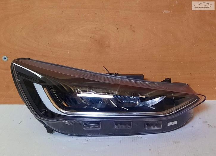 Koplamp LED rechts Ford Focus MK4 FL v.a 2022 NX7B-13E014-CF, Auto-onderdelen, Verlichting, Ford, Gebruikt, Herkomst onderdeel bekend