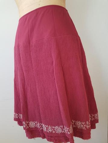 MAIS IL EST OU LE SOLEIL - Jolie jupe tissu froissé - T.2 beschikbaar voor biedingen