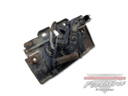 Slotmechaniek Motorkap van een Ford Fiesta, Auto-onderdelen, Carrosserie, Ford, Gebruikt, 3 maanden garantie, Ophalen of Verzenden