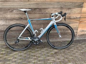 Giant Propel Advanced 2 (entièrement en carbone)