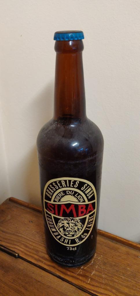 Bouteille pleine originale de SIMBA de 1990, Collections, Marques de bière, Enlèvement