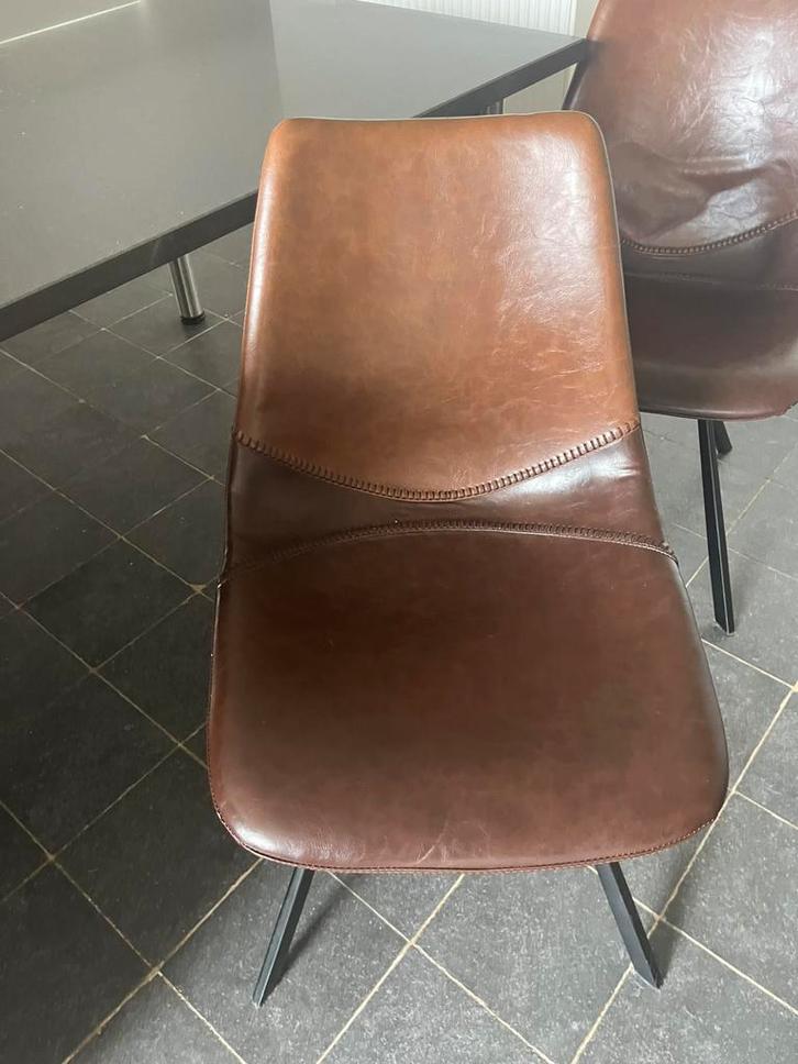 Stoel, Huis en Inrichting, Stoelen, Zo goed als nieuw, Bruin, Ophalen