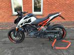 2020 - KTM Duke 125cc + paddockstand + extra uitlaat, Particulier, Naked bike, ABS