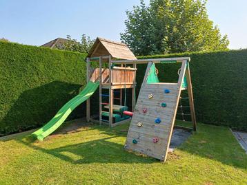 Équipement de terrain de jeu pour cabines Jungle Gym et mur  disponible aux enchères