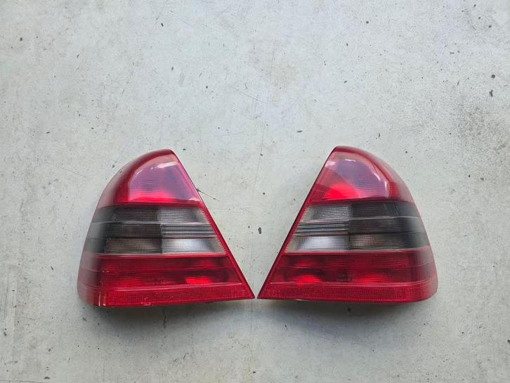 Mercedes C Klasse W202 1993-1997 Achterlicht L+R 2028201064R, Auto-onderdelen, Verlichting, Mercedes-Benz, Gebruikt