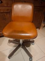 Pair giroflex office chairs, Huis en Inrichting, Stoelen, Ophalen, Zo goed als nieuw, Hout