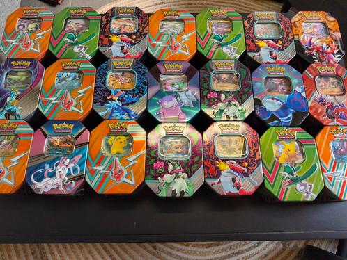 Pokémon Tin 350 kaarten + 2 EX / V, Hobby en Vrije tijd, Verzamelkaartspellen | Pokémon, Ophalen of Verzenden