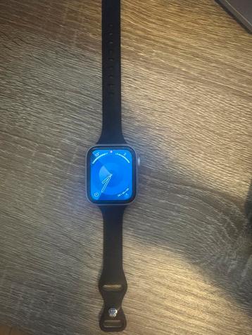 Apple Watch SE 2022 beschikbaar voor biedingen