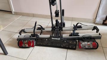 Porte velos pour 2 velos sur att. Remorque BOSAL, Autos : Divers, Porte-vélos, Support d'attelage, 2 vélos, Comme neuf, Enlèvement