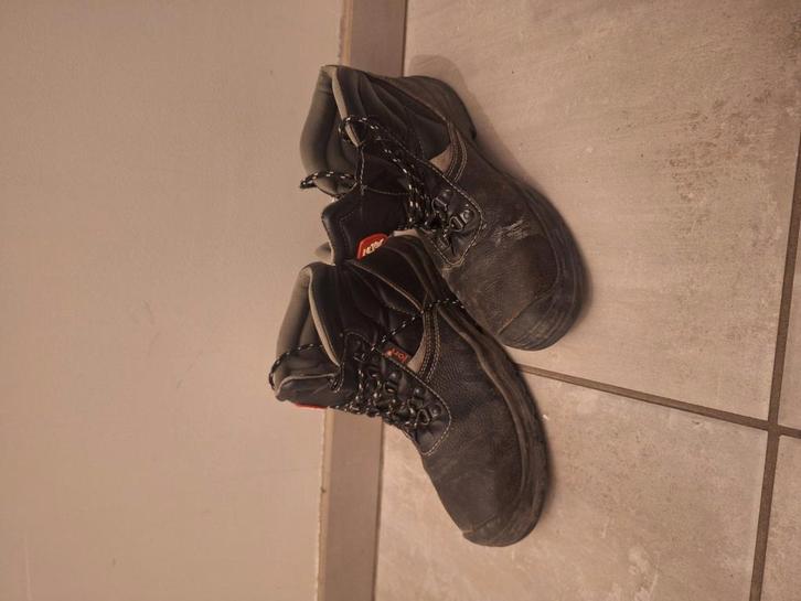 Veiligheidschoenen S3 Jori ostwall 42, Doe-het-zelf en Bouw, Veiligheidskleding, Zo goed als nieuw, Ophalen of Verzenden