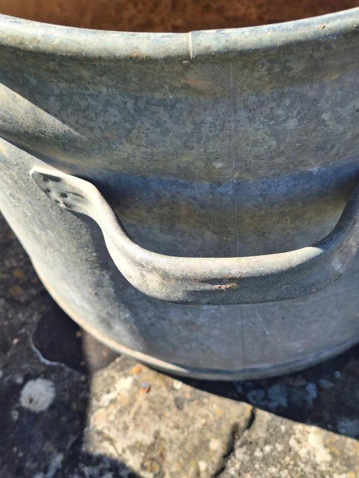 Ancienne cuve à stérilisation percée, Jardin & Terrasse, Pots de fleurs, Utilisé, Enlèvement