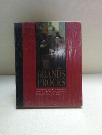 livre "Les grands procès" (neuf) beschikbaar voor biedingen