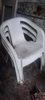 3 Chaises de jardin blanches (avec poussières ;-) ), Ophalen, Plastic