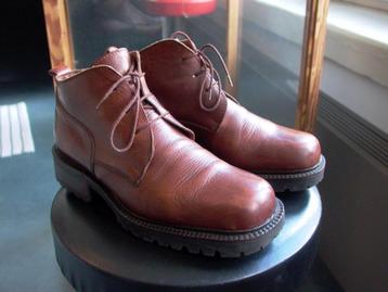 Chaussures boots cuir homme 41. beschikbaar voor biedingen