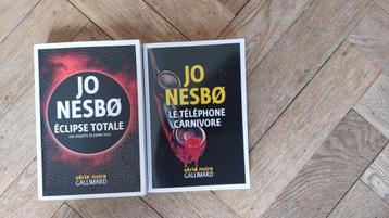2 livres policiers de Jo Nesbo grand format beschikbaar voor biedingen
