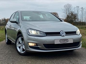 VW Golf 1.4TSI 150pk Highline//rijkelijk uitgerust//garantie beschikbaar voor biedingen