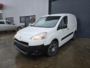 Peugeot partner 1.6 euro 5/garantie en keuring beschikbaar voor biedingen