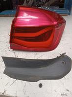 Achterlicht rechts op scherm BMW 3 Serie F30 F80 LCi 6321736, -, Utilisé, -, -