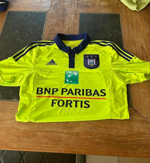 Anderlecht-shirt gesigneerd  Matias Suarez seizoen 2015-2016, Verzamelen, Sportartikelen en Voetbal, Shirt, Ophalen of Verzenden