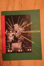 Theaterbeesten - Manu Adriaens, Ophalen of Verzenden, Gelezen, Manu adriaens