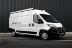 Fiat Ducato L3H2 180PK / GPS Cruise Camera Trekh Leder BTW, Auto's, Voorwielaandrijving, Used 1. Bestelwagens met ervaring., Euro 6