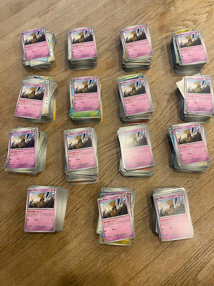 Pokémon kaart pakketjes van 99 kaarten GEEN DUBBELE KAARTEN!, Hobby en Vrije tijd, Verzamelkaartspellen | Pokémon, Ophalen of Verzenden