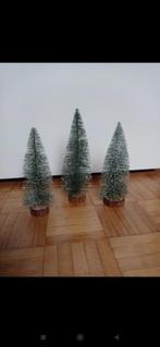 3 kleine kunstkerstboompjes, Ophalen of Verzenden, Zo goed als nieuw