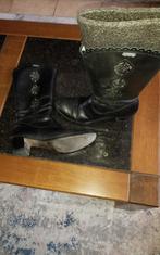 Bottes en cuir noires taille 40, Vêtements | Femmes, Chaussures, Comme neuf, Bottes hautes, Noir, Enlèvement