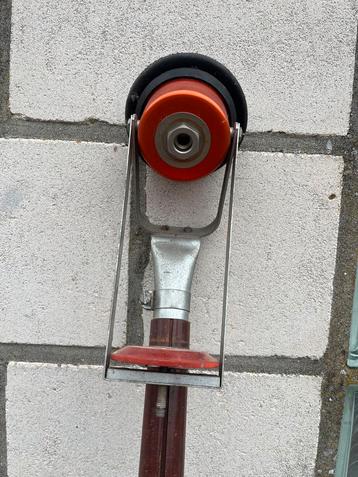 Tester voor rookmelders beschikbaar voor biedingen