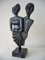 "WE LIKE TO DANCE" --  uniek beeld uit natuursteen., Antiek en Kunst, Kunst | Beelden en Houtsnijwerken, Ophalen
