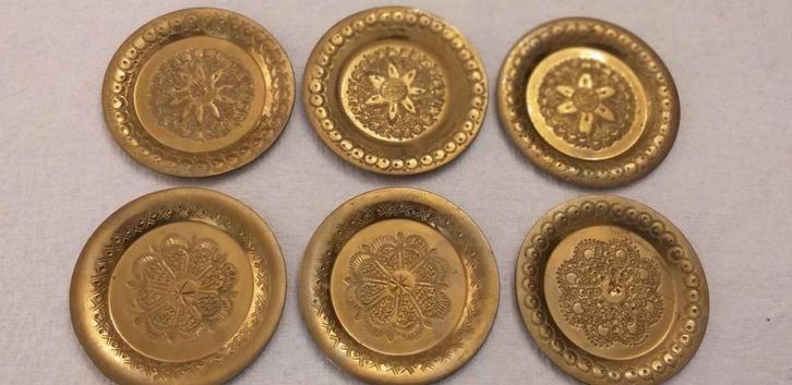 Sous-bouteilles ou sous-verres - diamètre 9,5 cm, Maison & Meubles, Accessoires pour la Maison | Sous-verres & Sous-plats, Utilisé