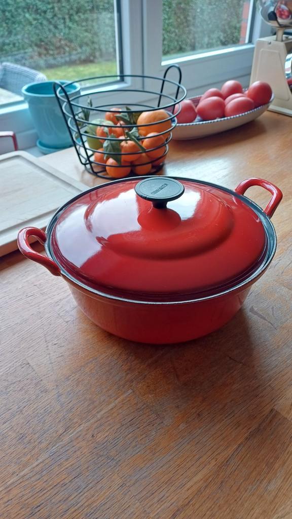 Cousances gietijzeren kookpot (+-75 jaar oud), Maison & Meubles, Cuisine | Casseroles & Poêles, Fonte, Enlèvement