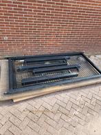 Stalen draaipoort / looppoort, Ophalen