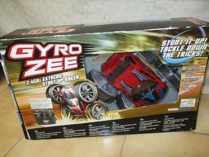 Gyro Zee stuntauto-afstandsbediening ,lichteffecten,flipover, Kinderen en Baby's, Speelgoed |Speelgoedvoertuigen, Gebruikt, Afstandsbediening
