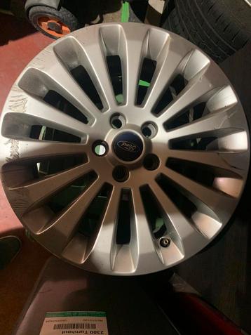 Originele 17” Ford Velgen waarvan 2 met nieuwe banden, Auto-onderdelen, Ophalen, Nieuw, 17 inch, 235 mm