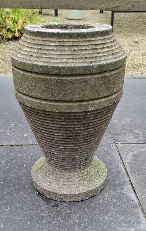 2 antieke grafvazen natuursteen arduin, Antiek en Kunst, Antiek | Vazen, Ophalen