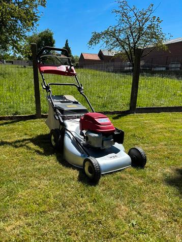 Honda grasmaaier benzine zelftrekker 5,5pk beschikbaar voor biedingen