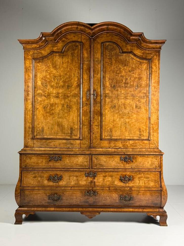 Hollands Wortelnoten kabinet 1780, Antiquités & Art, Antiquités | Bureau & Affaires, Enlèvement