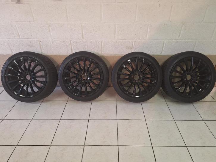 Zwarte velgen 18inch, Auto-onderdelen, Banden en Velgen, Velg(en), Winterbanden, 18 inch, Ophalen