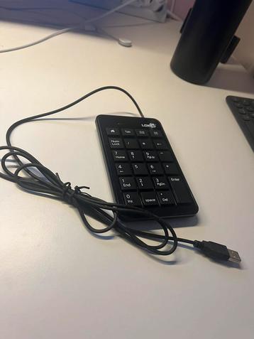 USB mini numeriek toetsenbord beschikbaar voor biedingen
