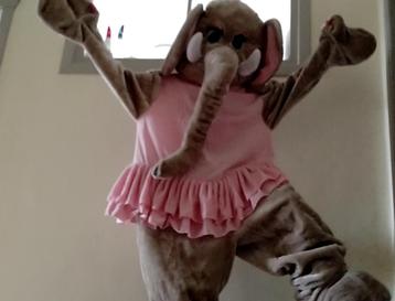 olifant mascotte pak / kostuum met jurk te koop beschikbaar voor biedingen