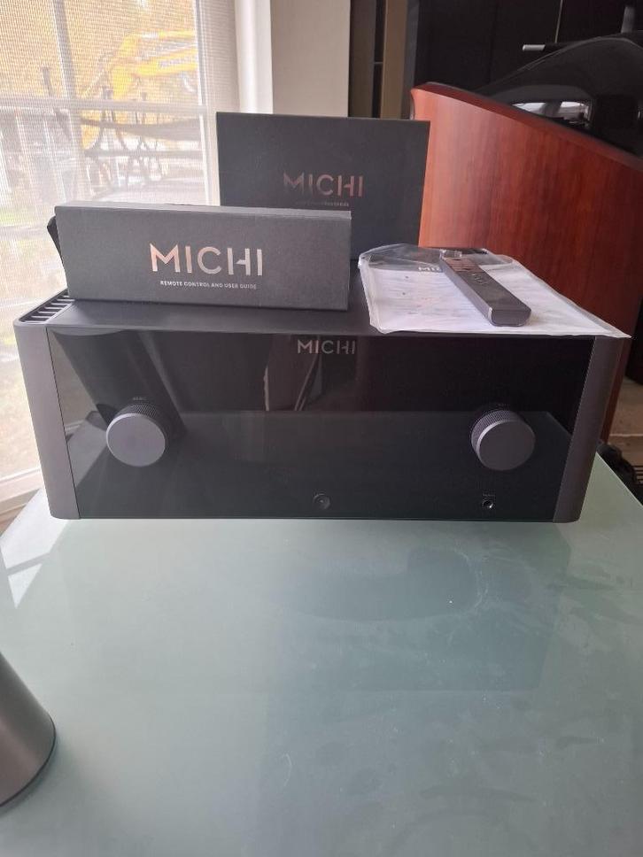 Rotel Michi X5 versterker, Audio, Tv en Foto, Versterkers en Ontvangers, Zo goed als nieuw, Overige systemen, 120 watt of meer