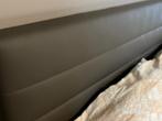 Tweepersoonsbed, Huis en Inrichting, Slaapkamer | Bedden, Overige materialen, 180 cm, Gebruikt, Bruin