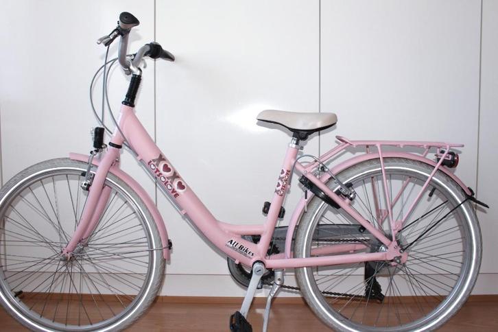 Als nieuwe Alu 24 inch BFK meisjesfiets - 6 speed, Vélos & Vélomoteurs, Vélos | Filles, Comme neuf, 24 pouces, Frein à main, Vitesses