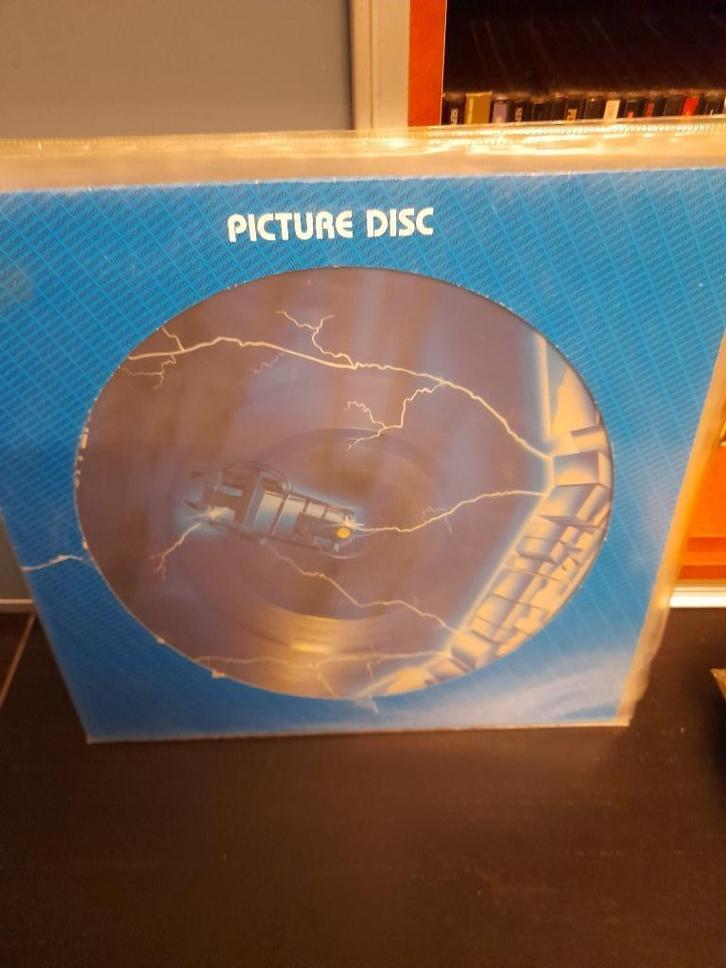 lp - metallica - ride the lightning - picture disc year 1986, Cd's en Dvd's, Vinyl | Hardrock en Metal, Gebruikt, Ophalen of Verzenden