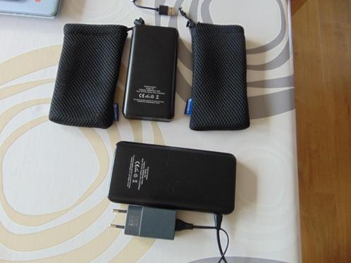 acu powerbank 20000 mAh/74 Wh batterie externe, Computers en Software, Noodvoedingen (UPS), Zo goed als nieuw, Ophalen of Verzenden