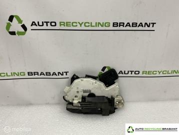 Slot Mechanisme Links Voor Volkswagen Golf 7 5K1837015E beschikbaar voor biedingen